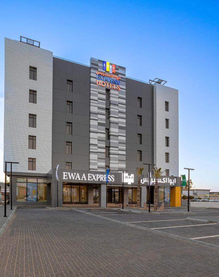 Ewaa Express Hotel - Al Jouf Сакака Экстерьер фото
